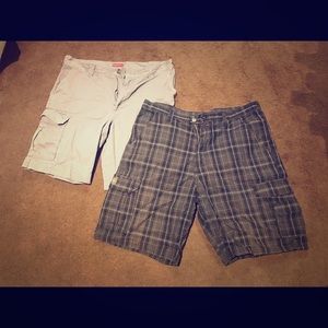 2 pair of men’s shorts